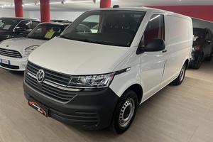 Volkswagen Transporter T6.1 2.0 TDI corto