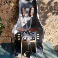 Seggiolino posteriore per bicicletta