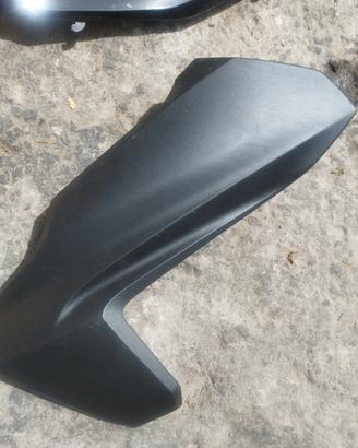 tanti ricambi Honda forza 350 
