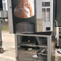 Distributori automatici usati e allestimento 