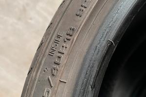 225/40/18 Goodyear eagle F1