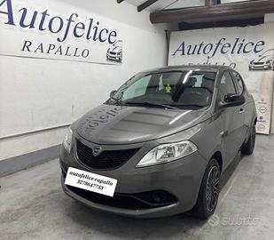 Lancia Ypsilon 1.2 69 CV 5 porte S&S Gold