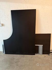 Scrivania angolare IKEA nero-marrone