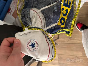 Scarpe Converse e McQueen