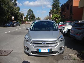 Ford Kuga 2.0 TDCI 120 CV S&S Powershift