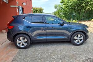 VOLVO XC40 D4 AWD GEARTRONIC