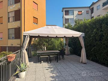 GAZEBO 4m x 3m