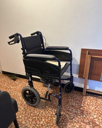 Sedia a rotelle Alu Lite