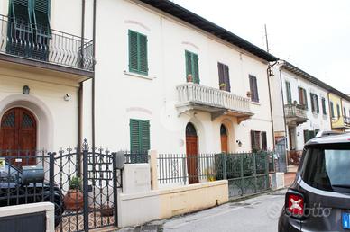 CASA INDIPENDENTE A PISTOIA