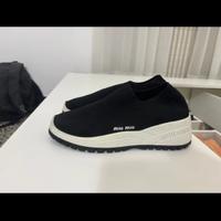 Miu Miu Scarpa sneakers a calza Nero