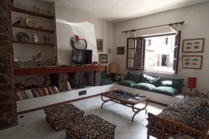 Casa di pregio su 3 livelli 400 mt dal mare