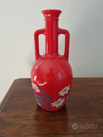 Vaso rosso decorato