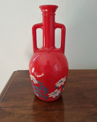 Vaso rosso decorato