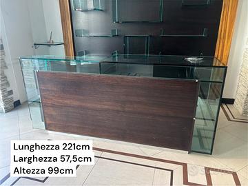 Arredamento negozio