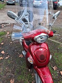 Scooter Kymco People 150