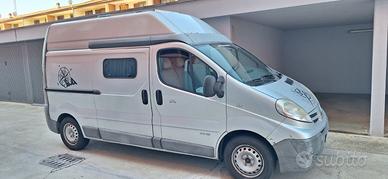 Furgone camperizzato nissasn primastar
