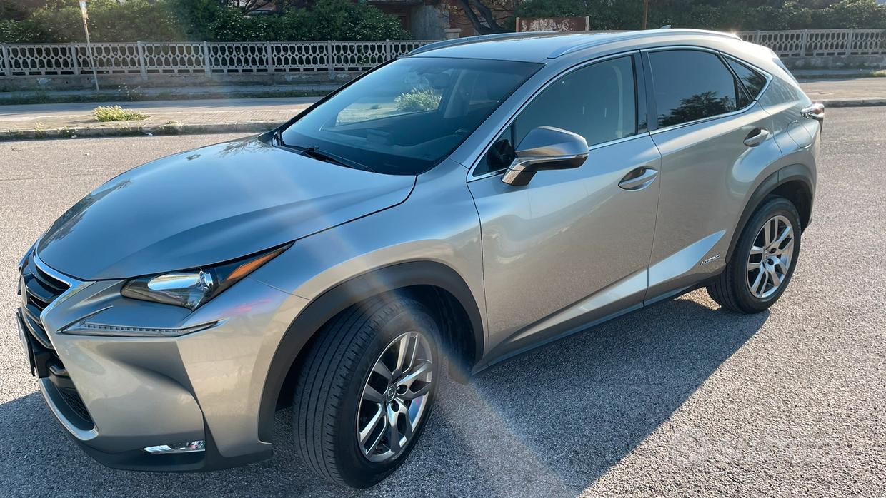 Lexus NX 1ª serie