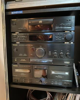 Stereo hi-fi