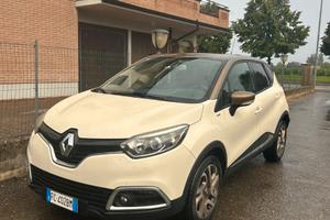 Renault Captur 2015 dCi Iconic Diesel 110 cv