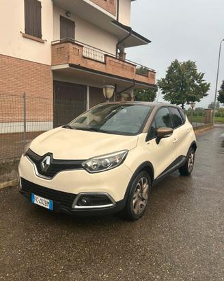 Renault Captur 2015 dCi Iconic Diesel 110 cv