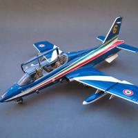Aereo MB339A PAN ( Scala 1/48 )