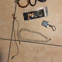 Collane + bracciali + portachiavi