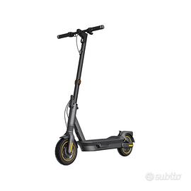 Monopattino elettrico Ninebot Max G2