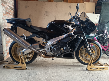 Aprilia RSV 1000