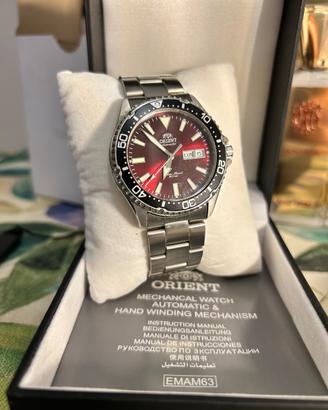 Orologio Automatico Orient Kamasu Rosso RA-AA0003R