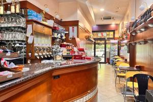 Attività / Licenza di 60 m² con 1 locale a Casalec