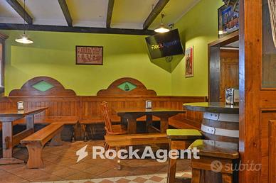 ATTIVITÀ COMMERCIALE