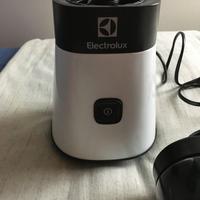 Frullatore juice blender Electrolux con bottiglia