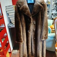 cappotto in pelliccia di castoro 