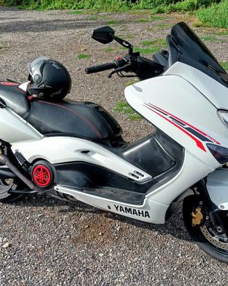 Yamaha TMax 500