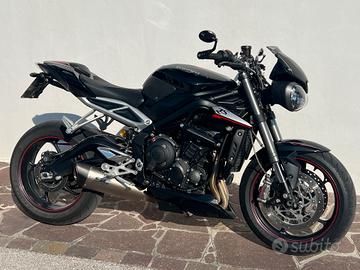 Triumph Street Triple RS
