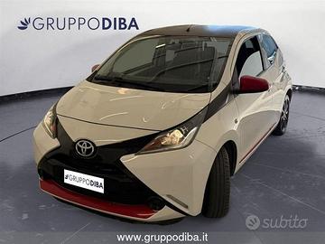 Toyota Aygo II 2014 5p 1.0 x-wave m-mt
