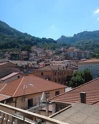 casa in centro a Bivongi 