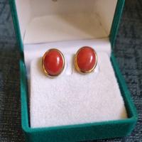 Orecchini vintage oro e corallo