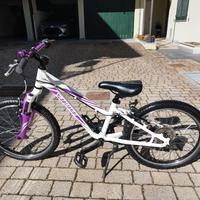bici MTB specialized bambina