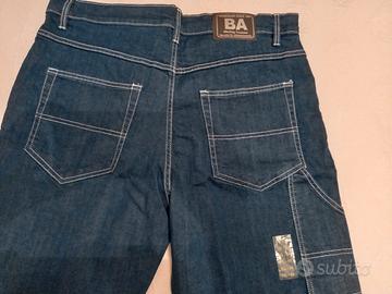 Jeans tg.58 nuovi blu con cuciture bianche