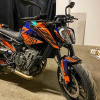 Ktm duke 790