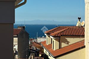 5 LOCALI A TRIESTE