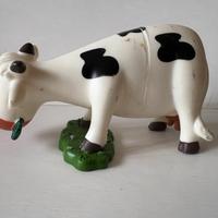 Mucca di plastica