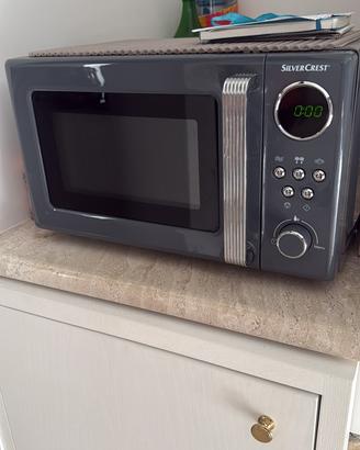 Microonde Siver Crest 700w
