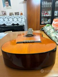 CHITARRA YAMAHA C70 (con custodia)