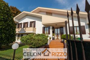 Elegante Villa Singola a Conselve - Spazi Ideali p