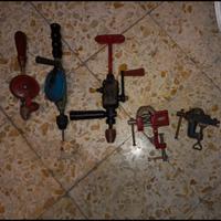 3 trapani a mano e 2 morse da banco