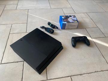 PlayStation 4 + Controller Cavi E Giochi