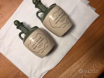 Brocche vintage Tullamore Dew Irish Whiskey