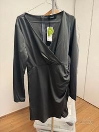 Vestito CIDER nero con spacco laterale